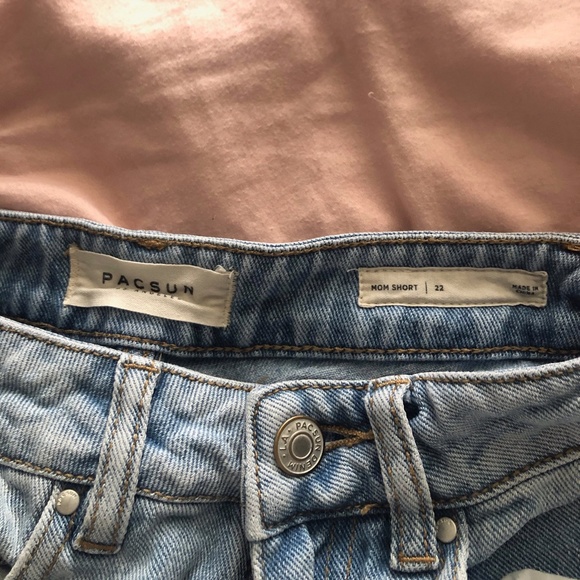 Pacsun Denim Mom Shorts!!! - Picture 4 of 5